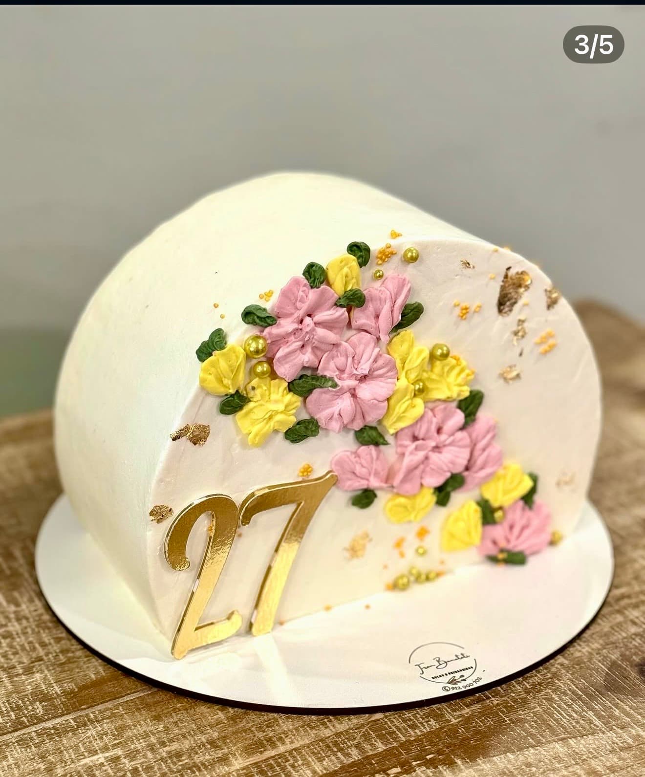 Flores 27 — bolo de aniversário por Fran Benetati, Santa Maria da Feira